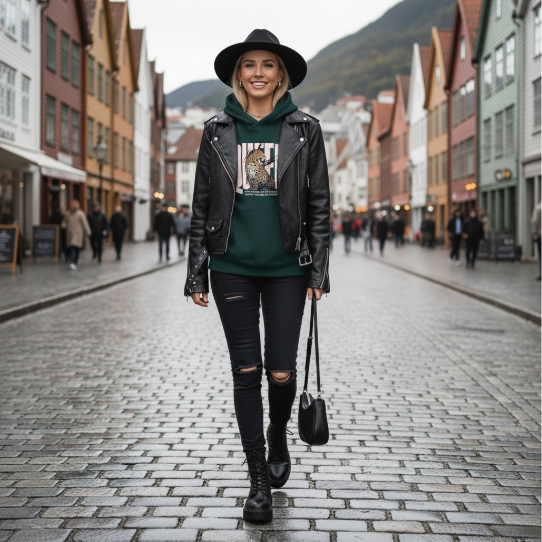 Oversized hettegenser - Queen